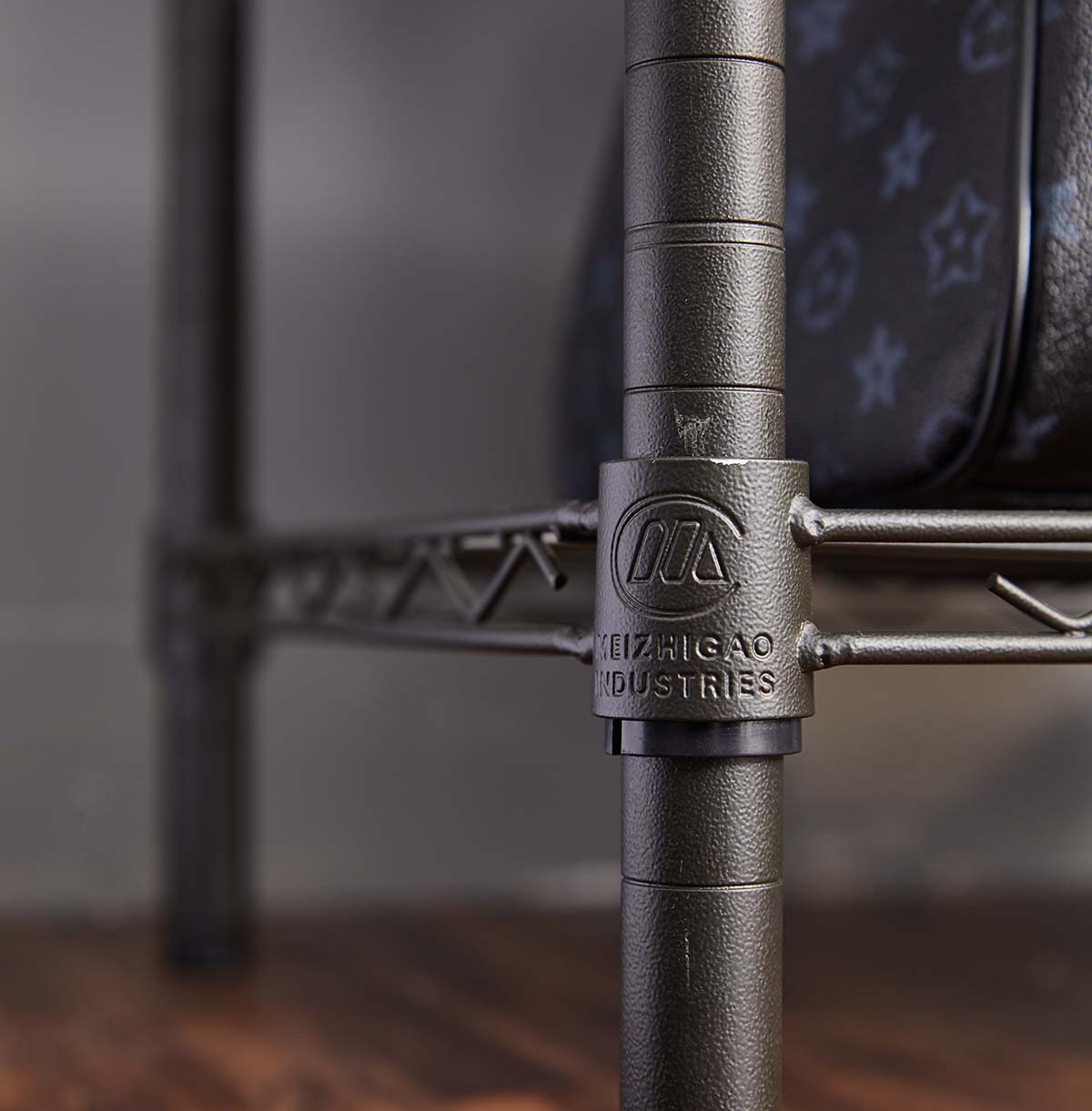 5-shelf wire storage rack Production