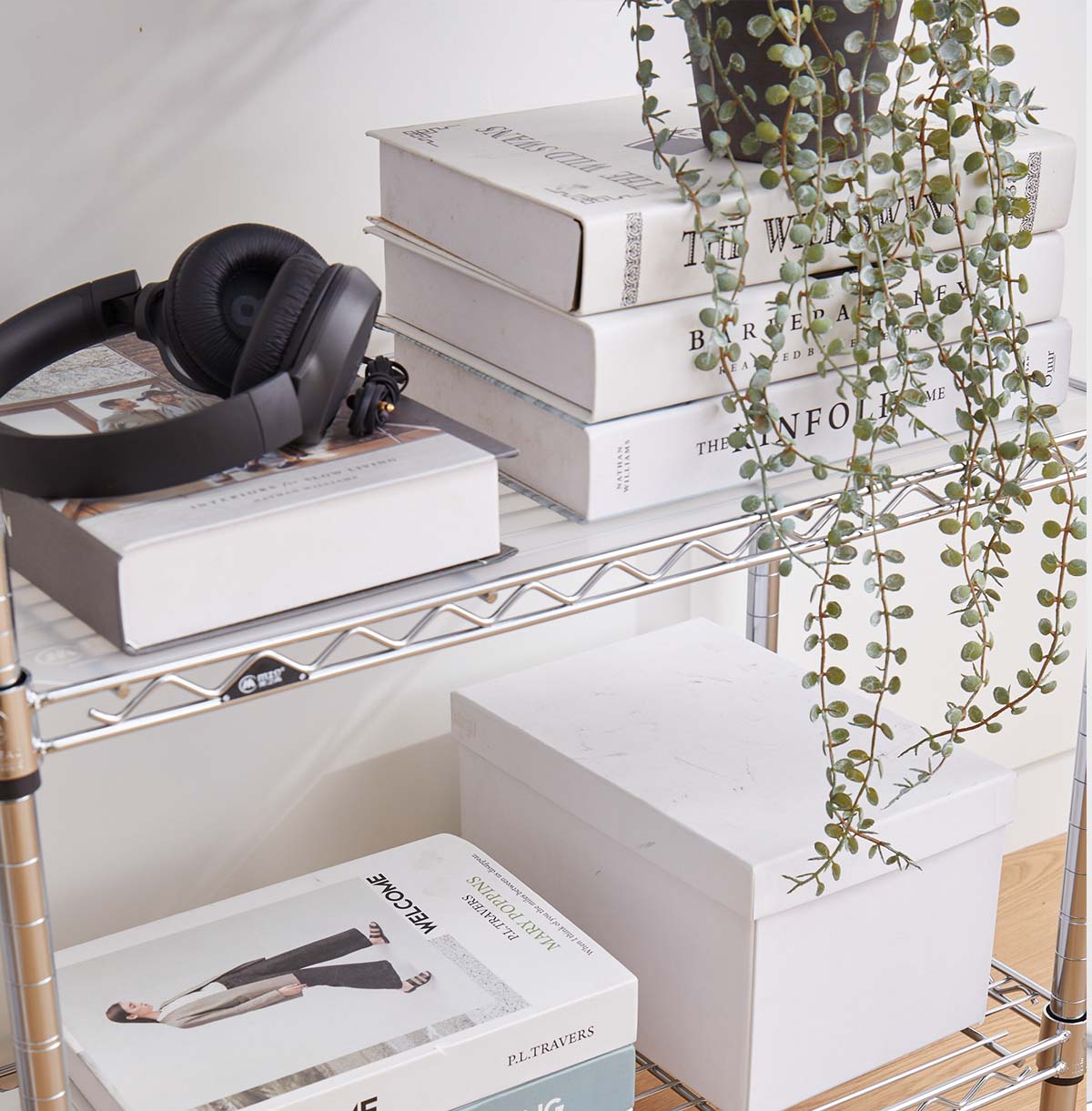 3 tier metal bookself