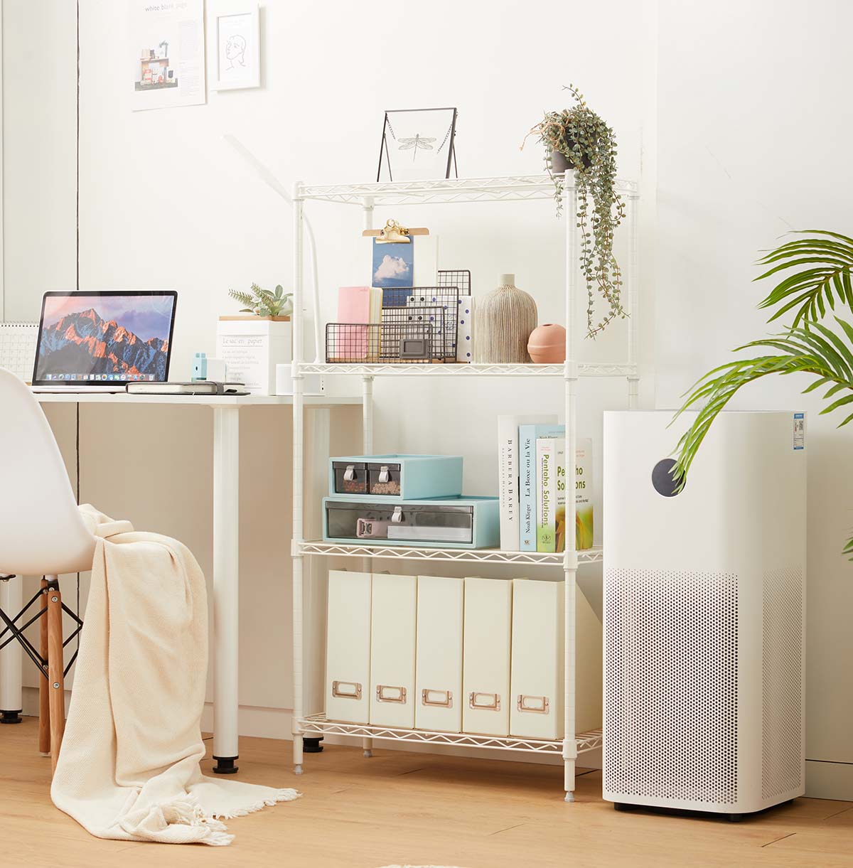 4-Tier Bookshelf / Book Storage Rack / Adjustable Book Case